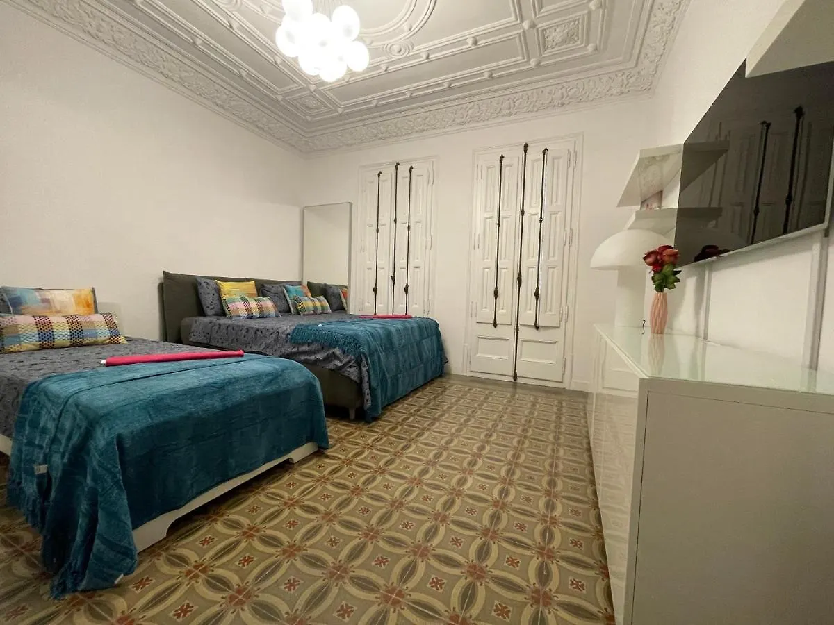 Hostel Bcn Centric Rooms Barcelona