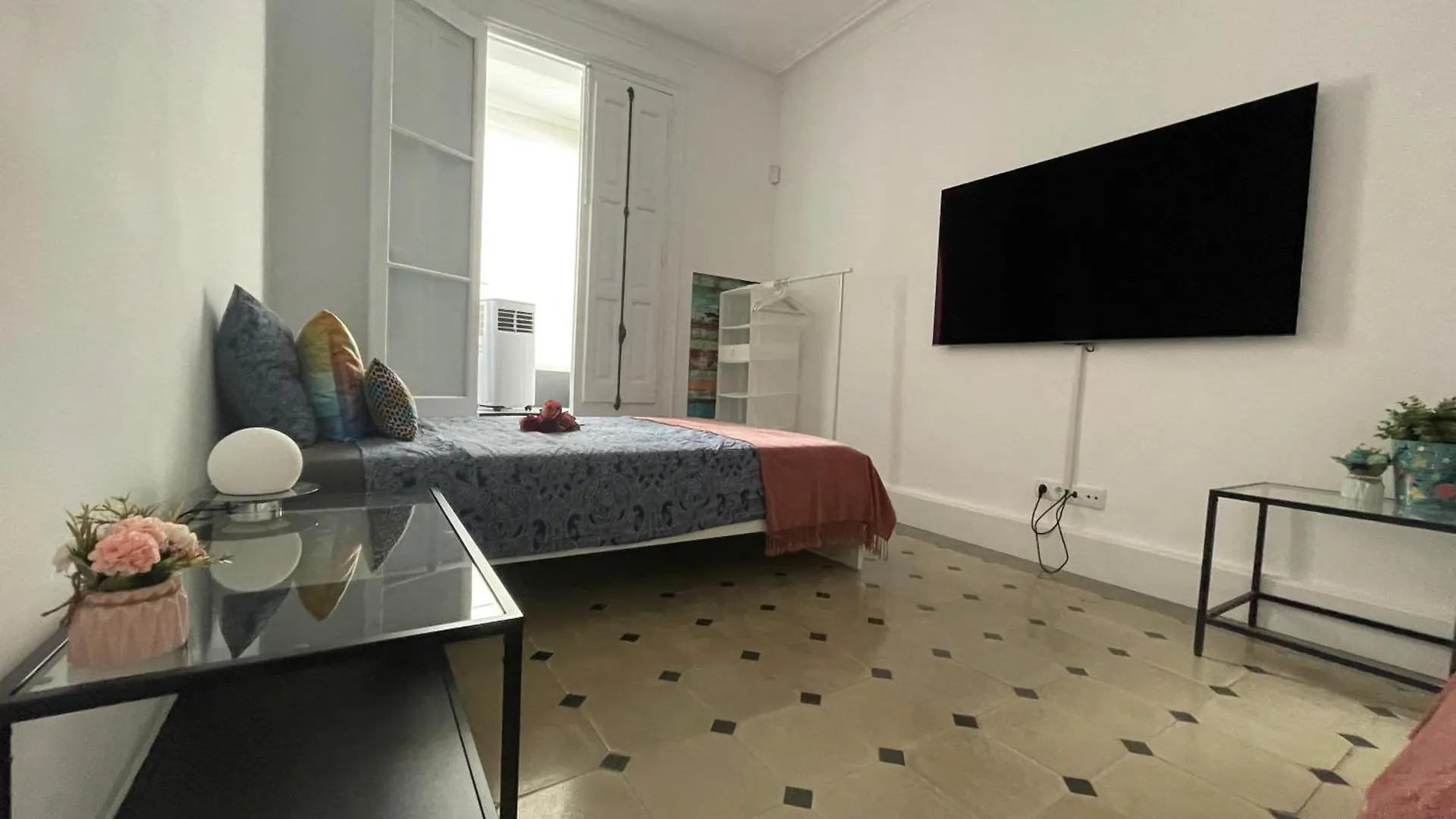 Hostel Bcn Centric Rooms Barcelona